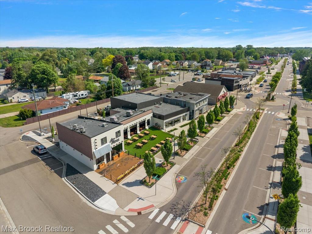 1760 E Auburn Road # 2A