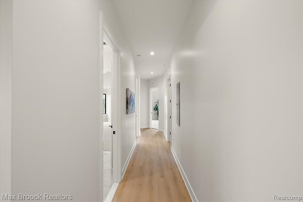 1760 E Auburn Road # 2A