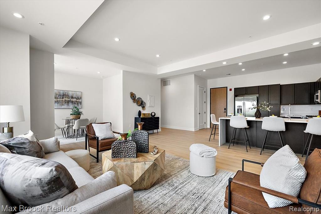 1760 E Auburn Road # 2A