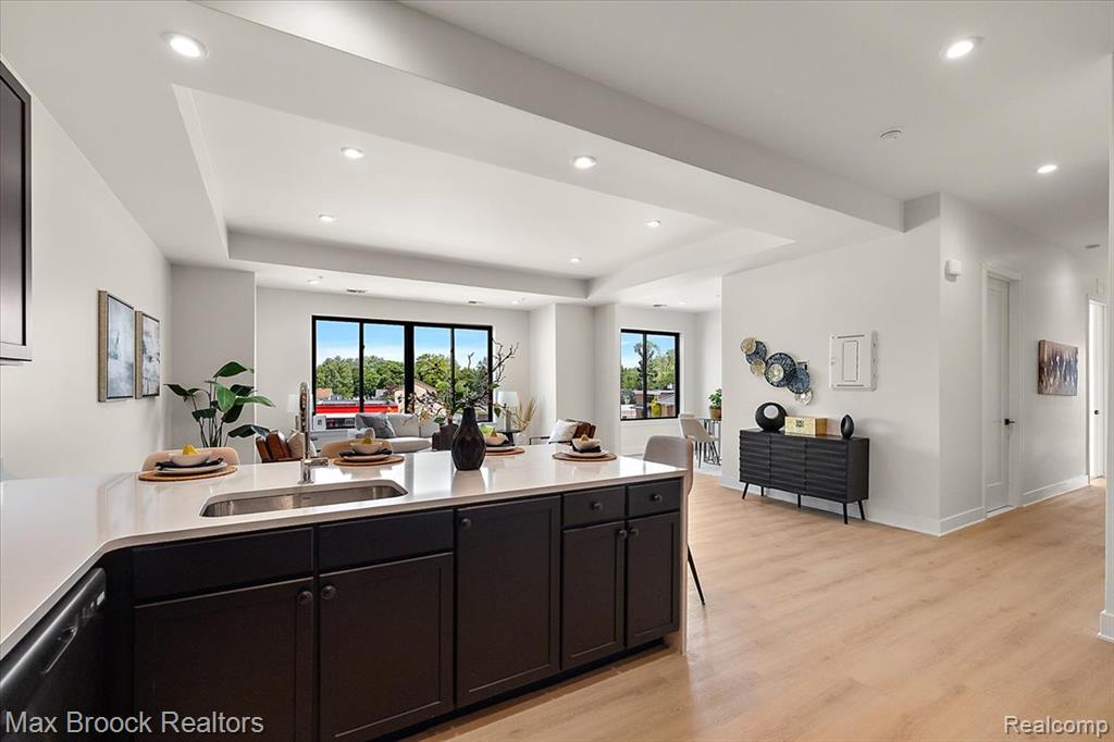 1760 E Auburn Road # 2A