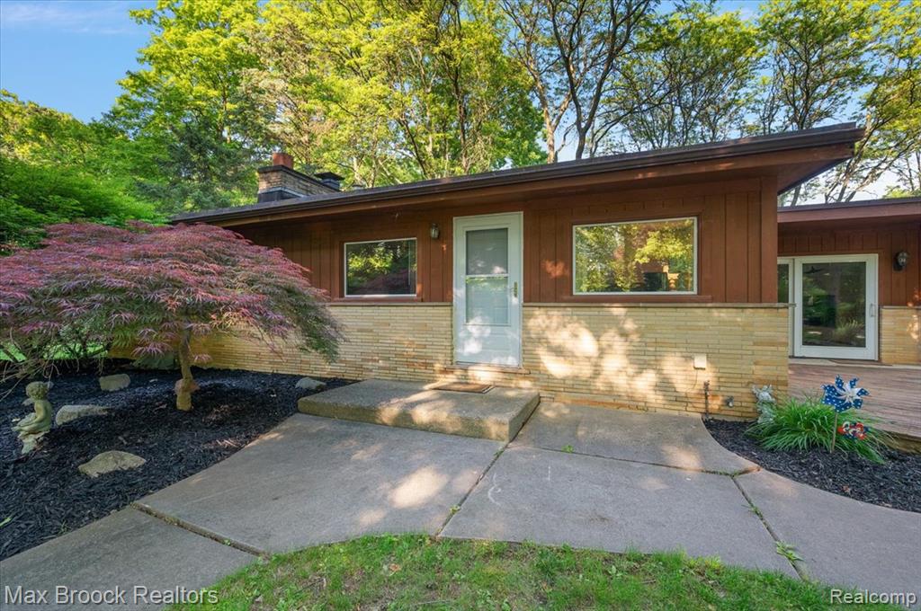 19800 Marilyn Street