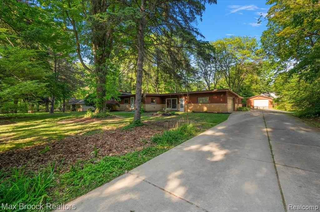 19800 Marilyn Street