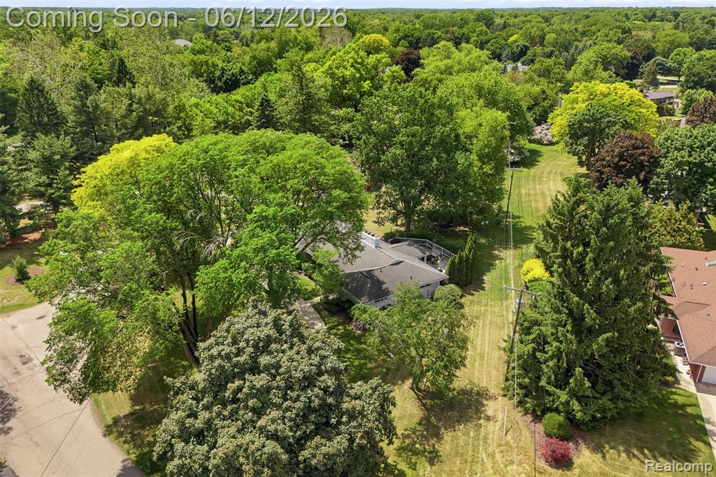 6998 Meadowlake Road