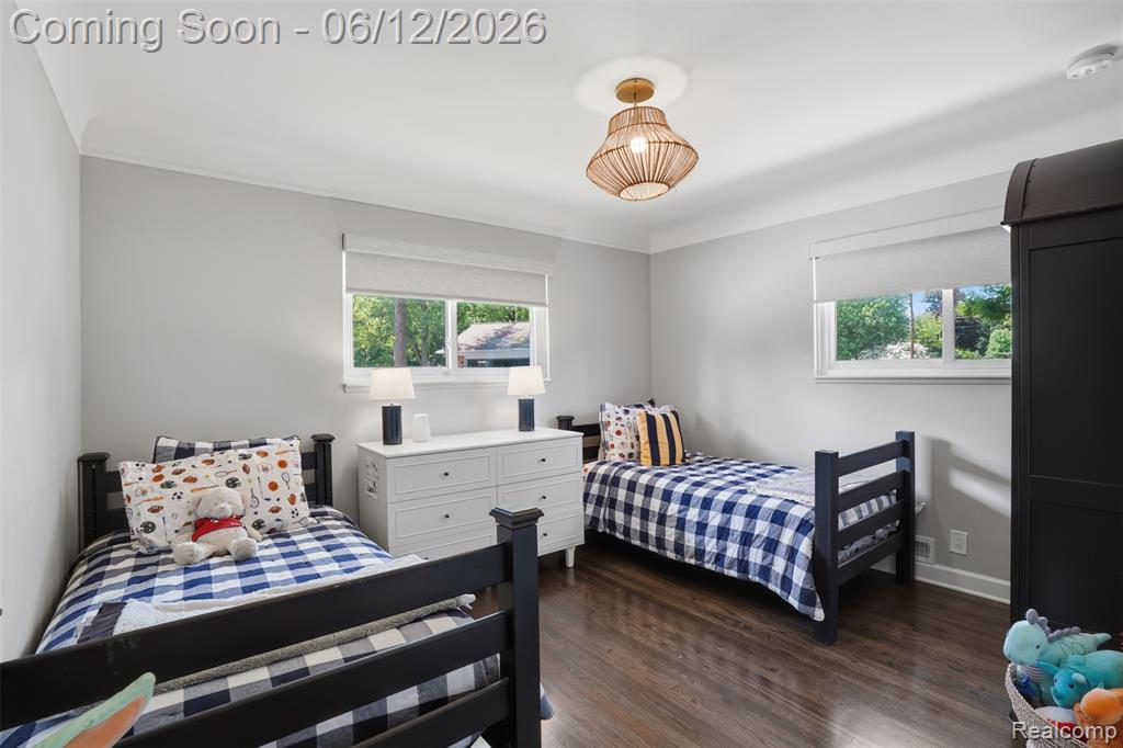 6998 Meadowlake Road