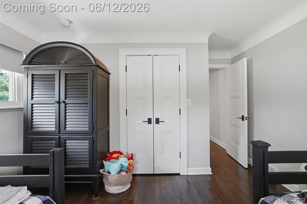 6998 Meadowlake Road