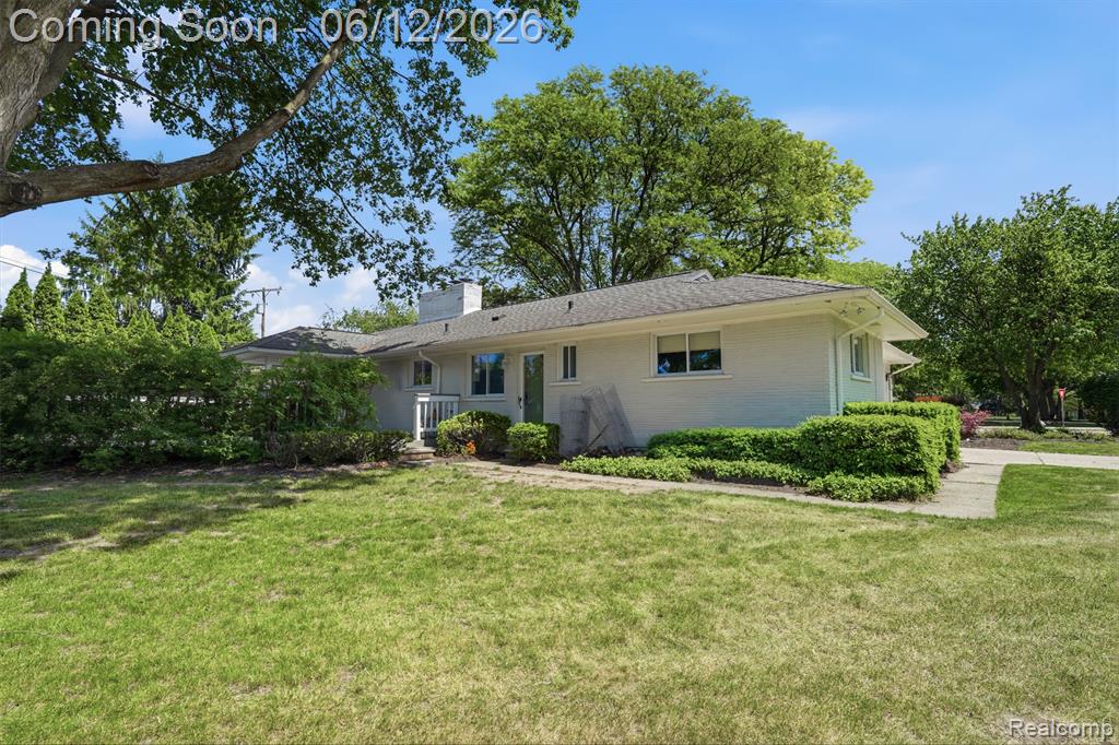 6998 Meadowlake Road