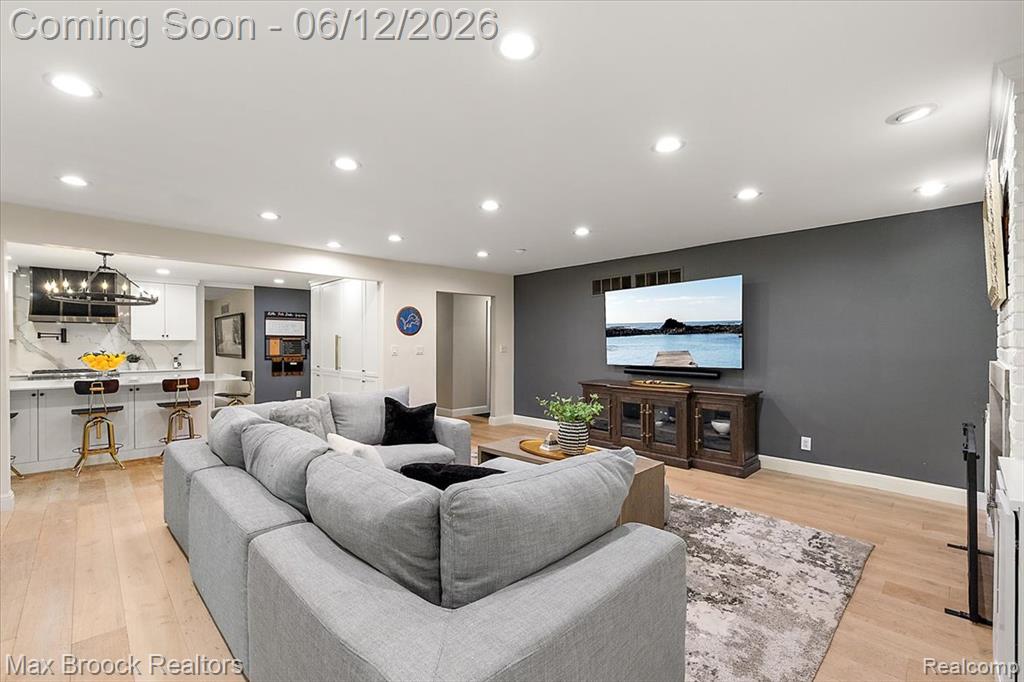 2999 Bloomfield Park Drive