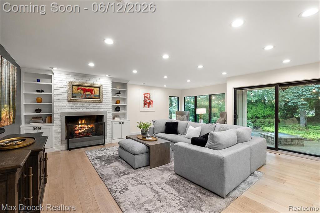 2999 Bloomfield Park Drive