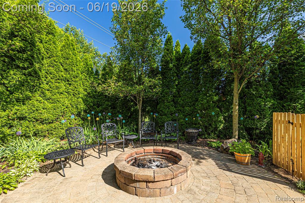 1781 Apple Ridge Court