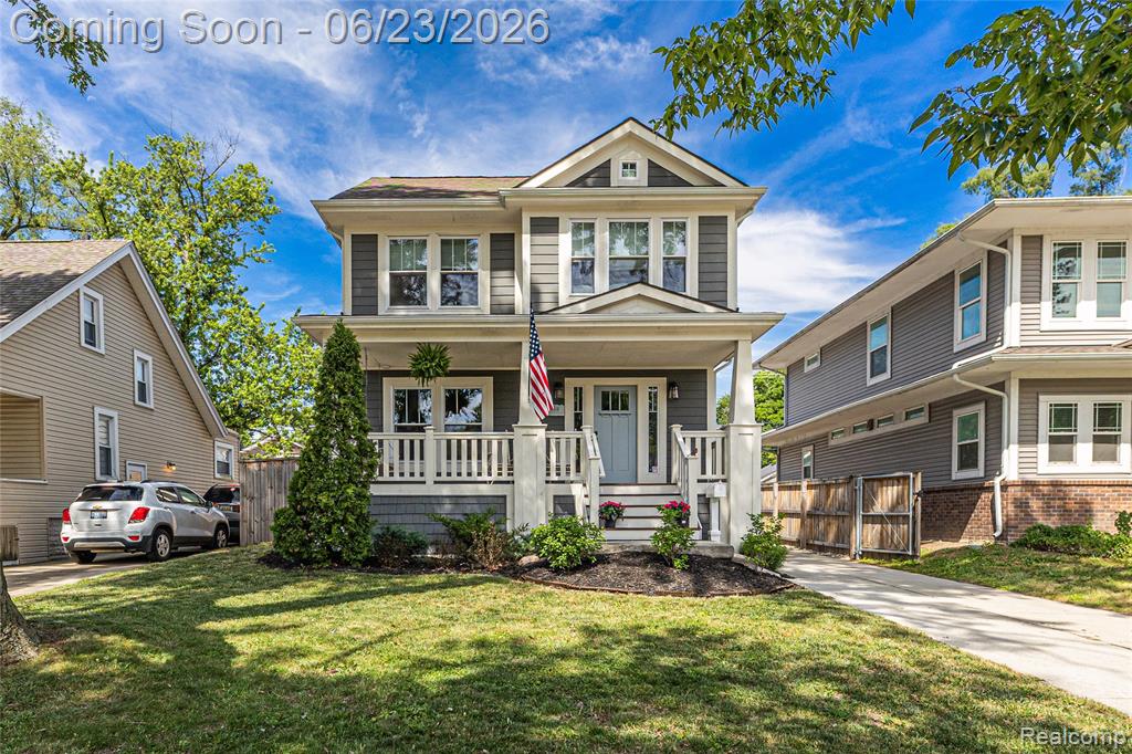 818 Mohawk Avenue