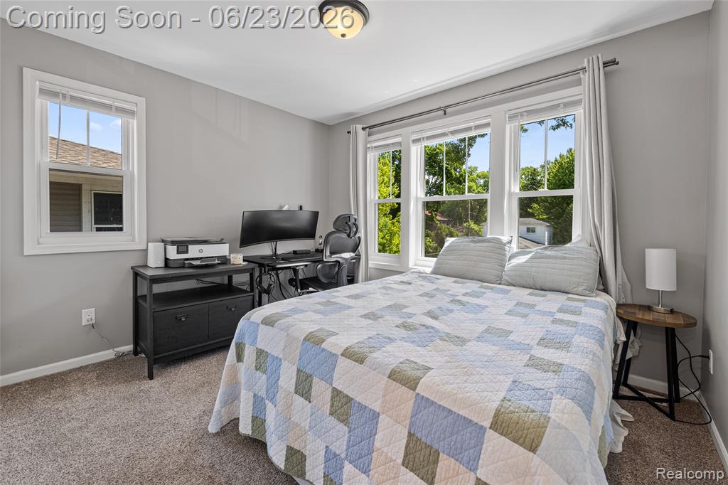 818 Mohawk Avenue