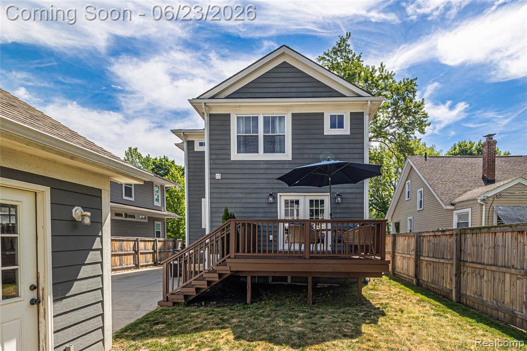 818 Mohawk Avenue