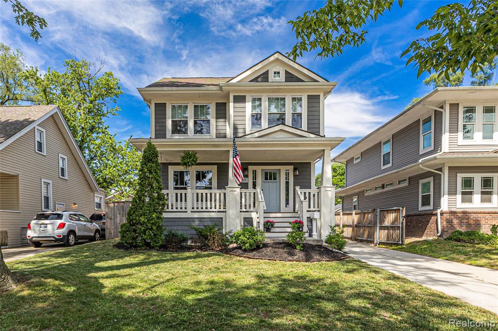 818 Mohawk Avenue