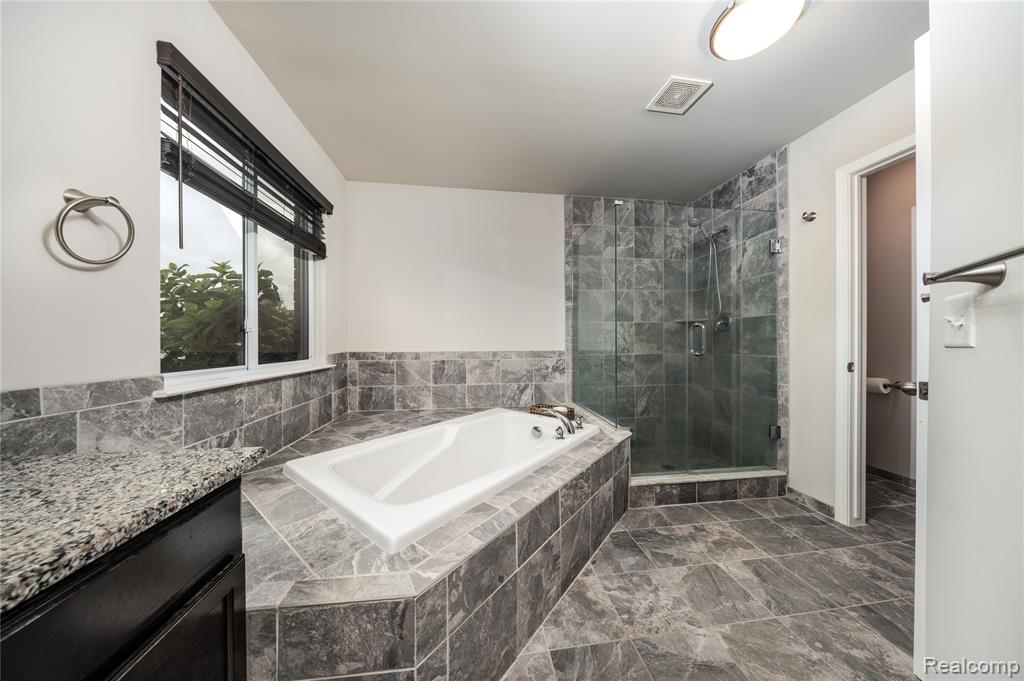 23839 Enclave Drive