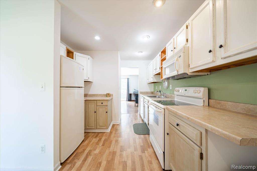 7310 Bluewater Drive