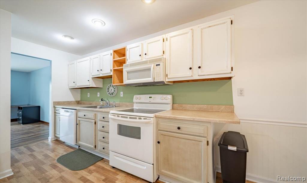 7310 Bluewater Drive