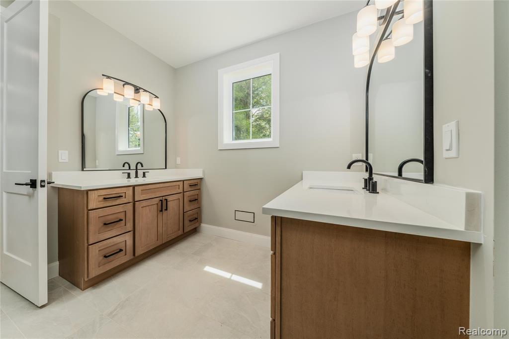 7509 Maple Ridge Drive