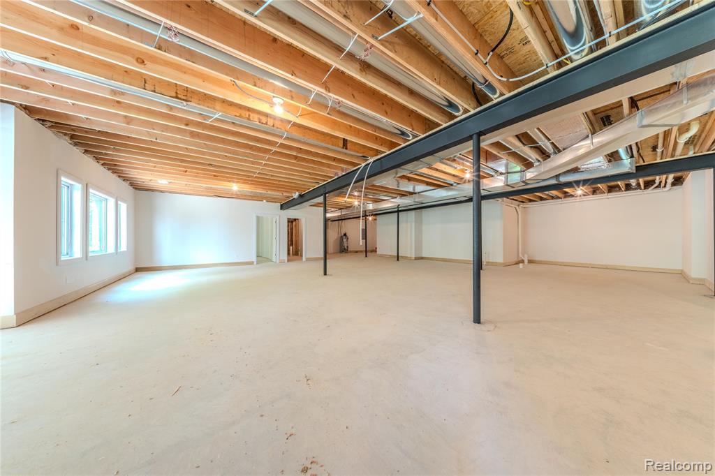 7509 Maple Ridge Drive