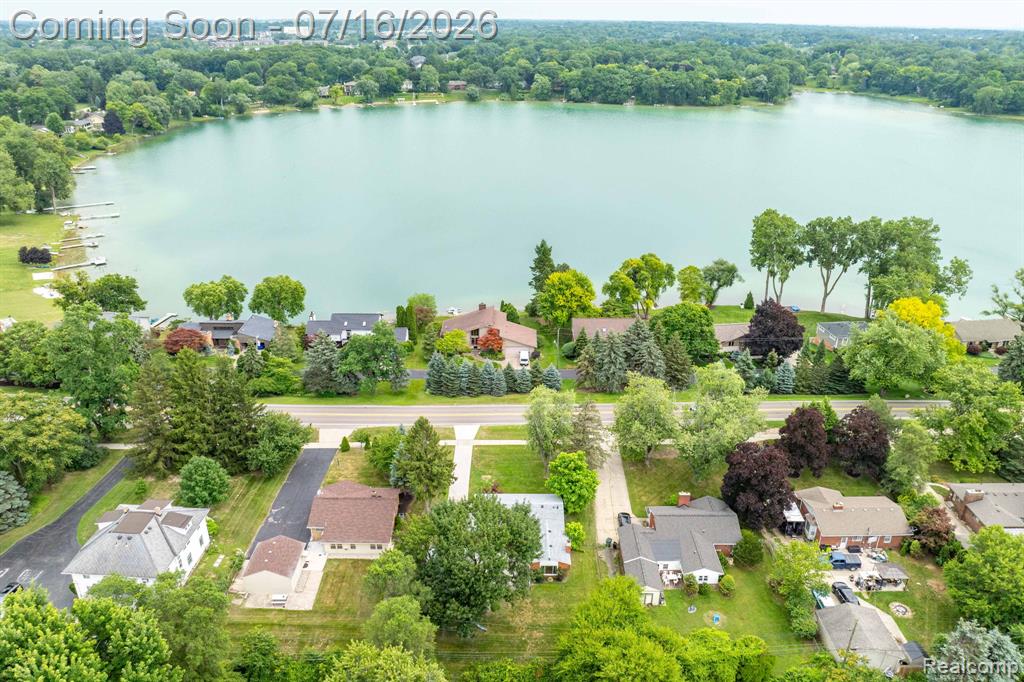 2118 Middlebelt Road