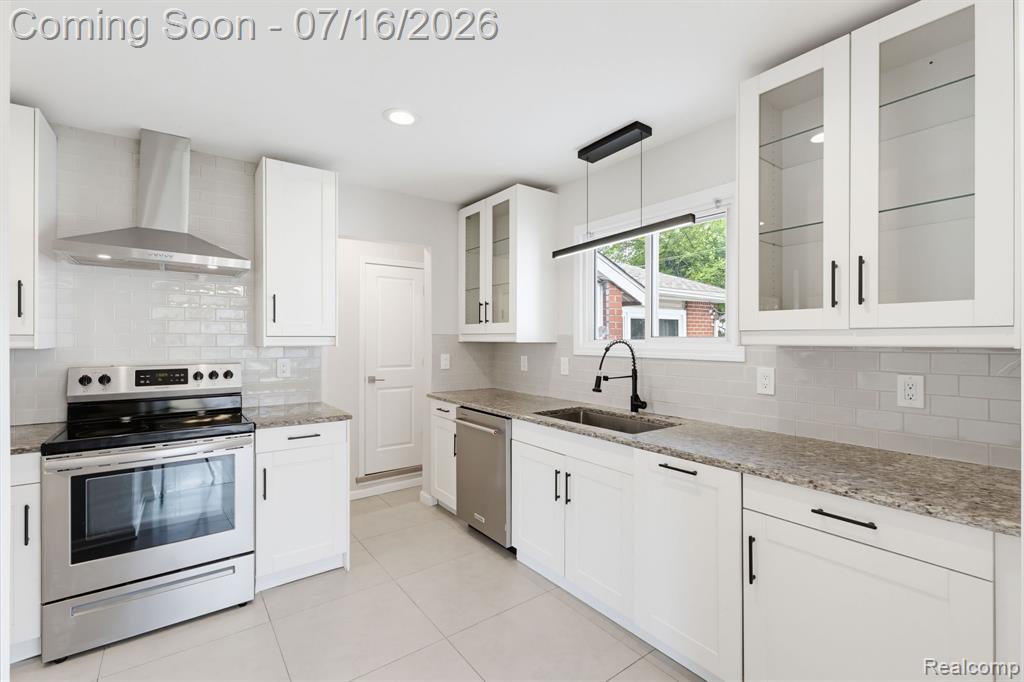 2118 Middlebelt Road
