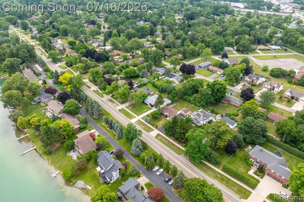 2118 Middlebelt Road