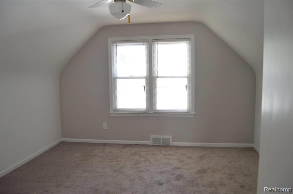 2111 Rochester Road