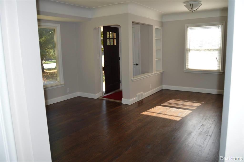 2111 Rochester Road