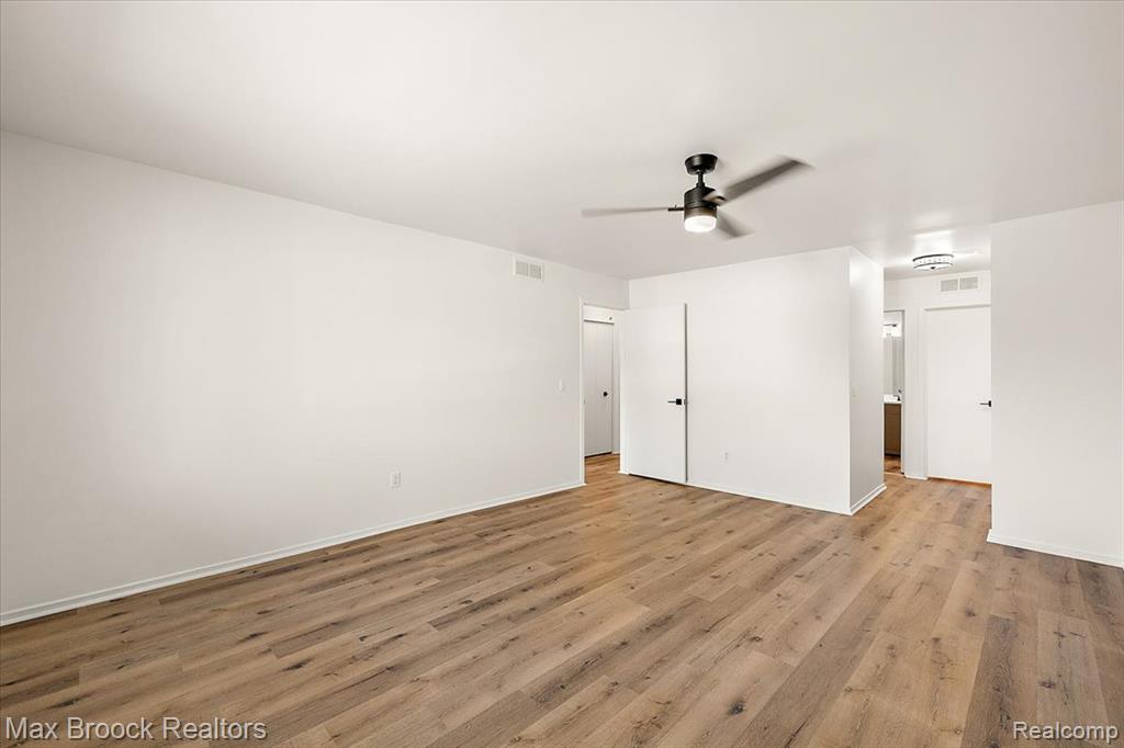 30414 Orchard Lake Road # 29