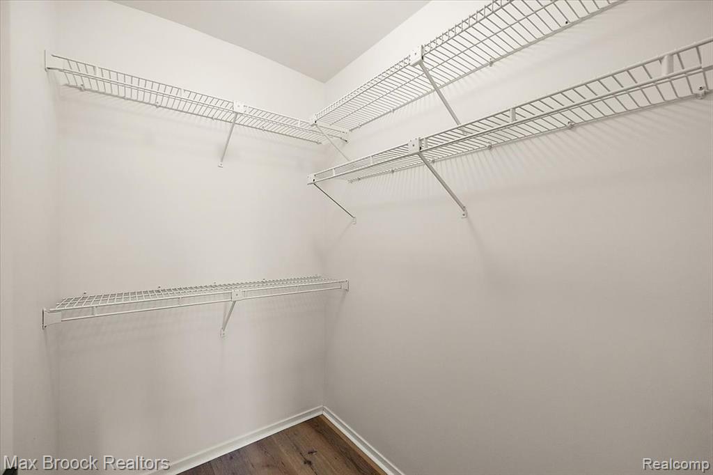 30414 Orchard Lake Road # 29
