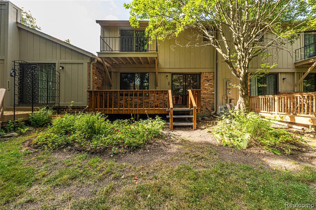 1805 Van Hill Court