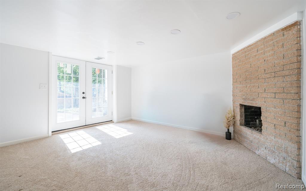 15430 Bramell Street