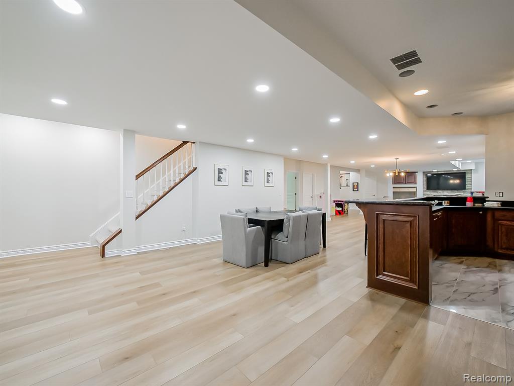 3586 Walnut Brook Drive
