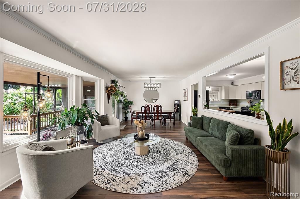 39477 Baroque Boulevard
