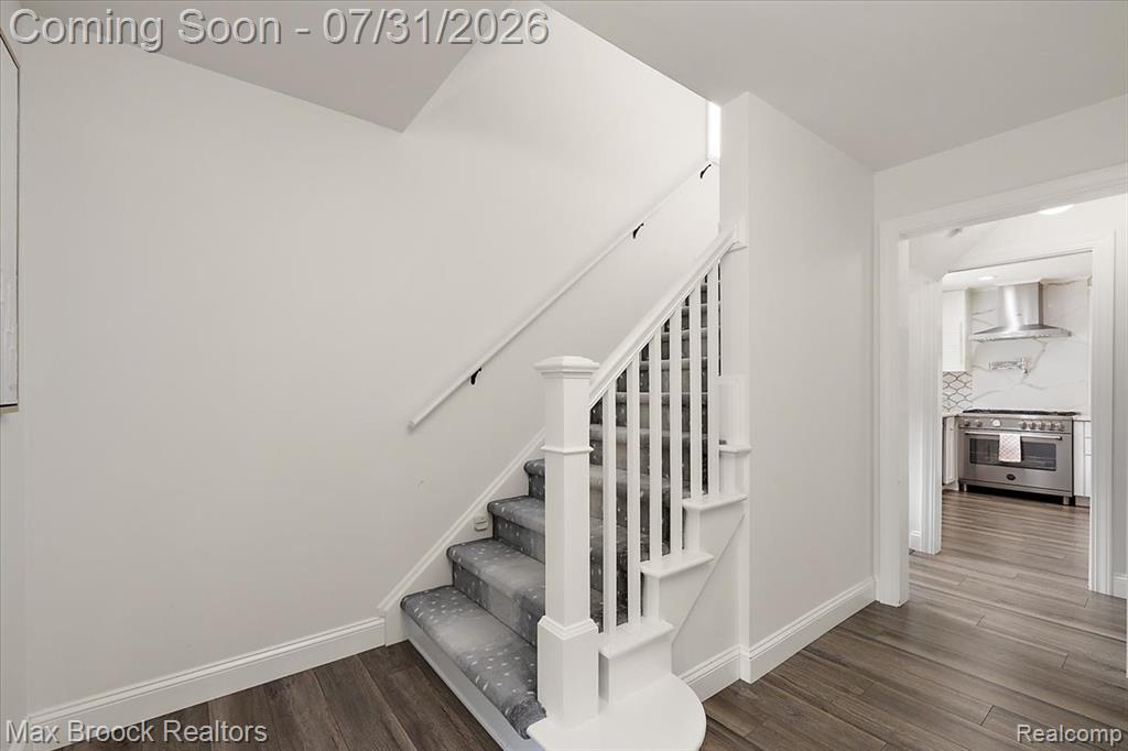 676 Peach Tree Lane