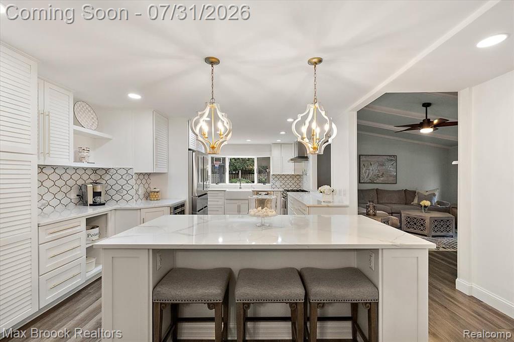 676 Peach Tree Lane