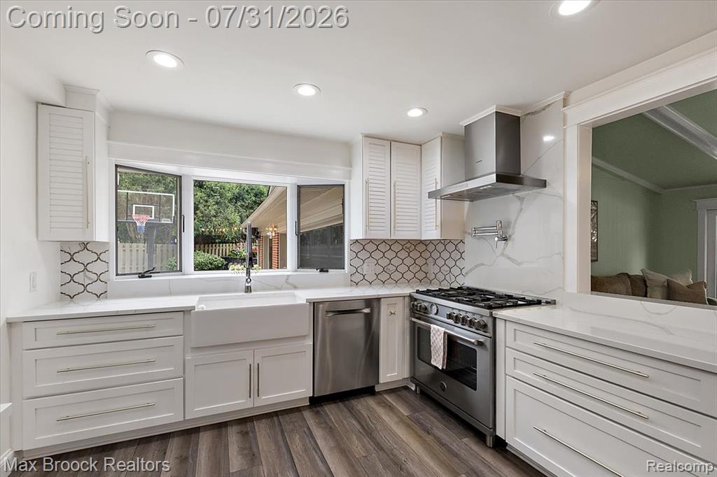 676 Peach Tree Lane