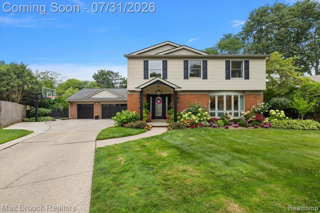 676 Peach Tree Lane