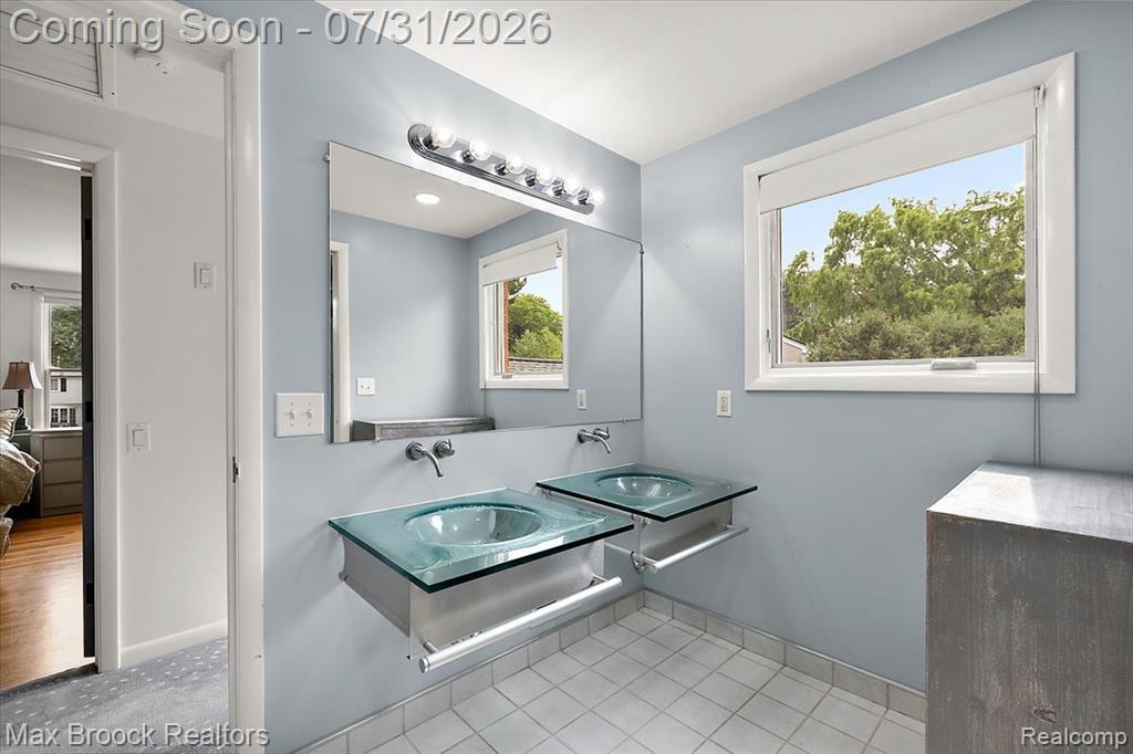 676 Peach Tree Lane