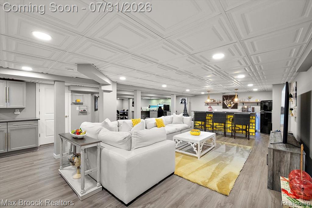 676 Peach Tree Lane