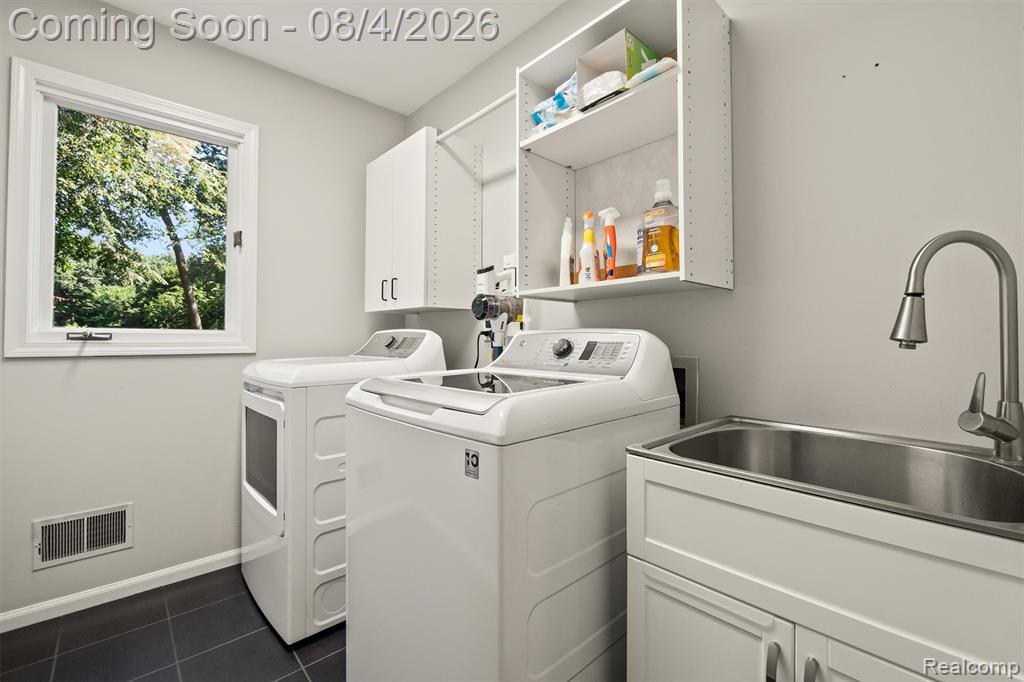 3206 Park Forest Drive