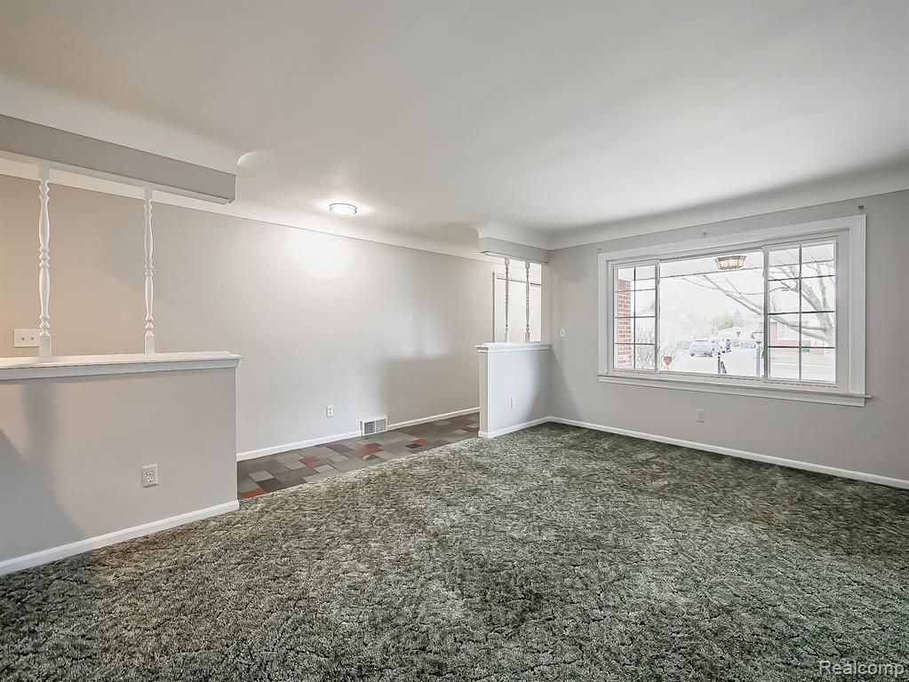 25748 Curie Avenue