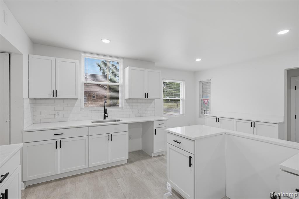 5200 Balfour Road