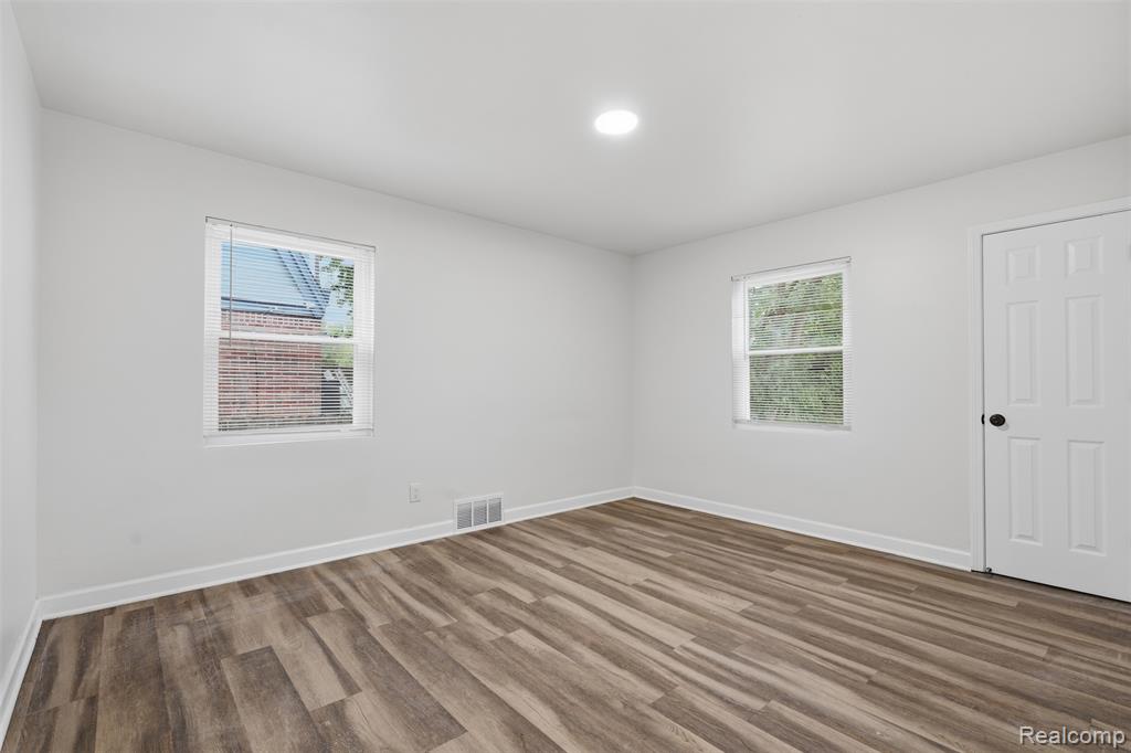 5200 Balfour Road