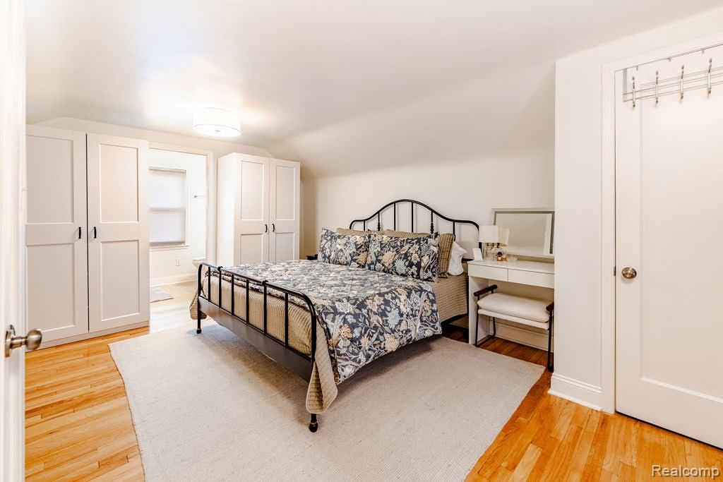1627 Columbia Road