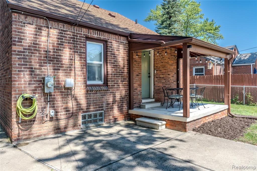 1627 Columbia Road