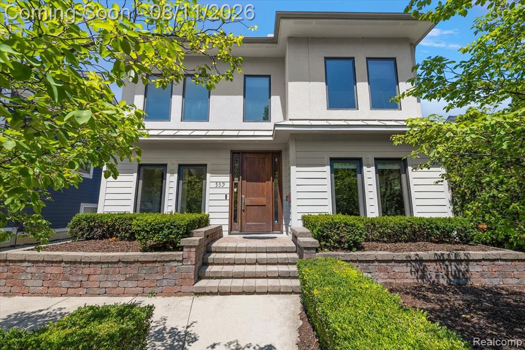559 Bennaville Avenue