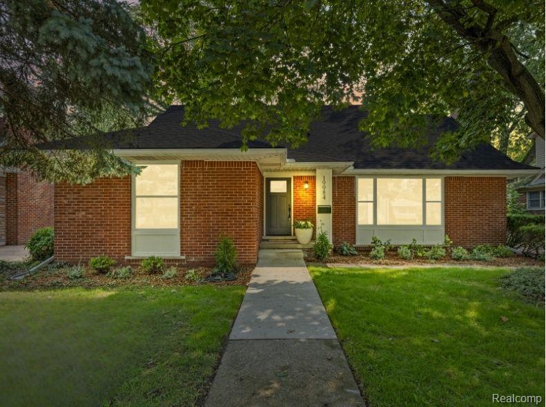 19984 Fairway Drive