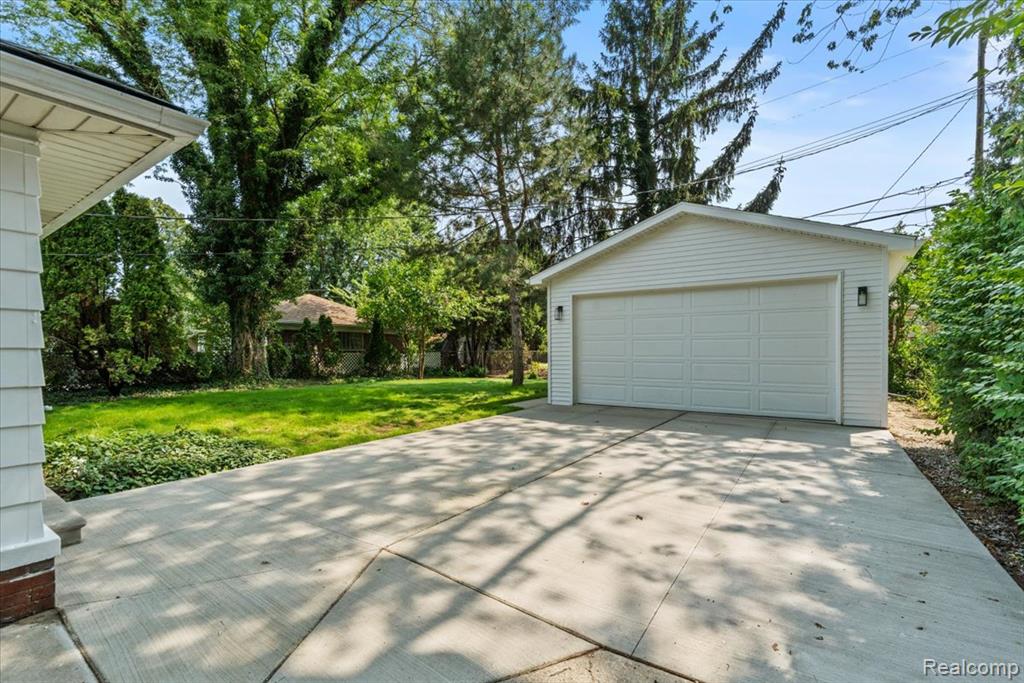 19984 Fairway Drive