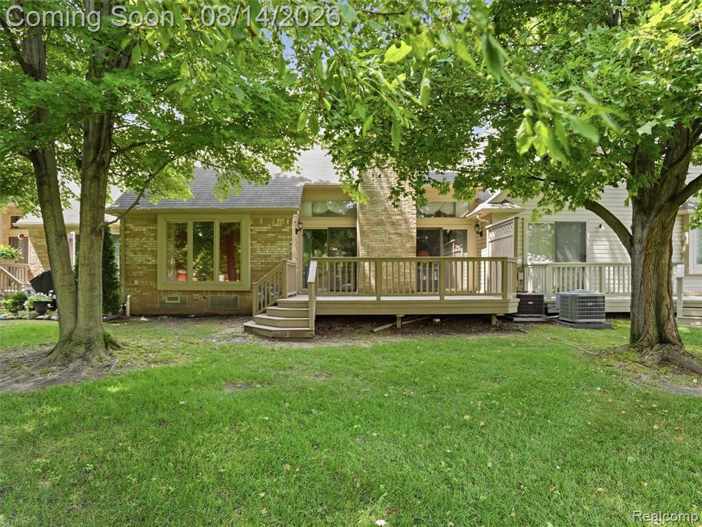 16905 Coral Lane