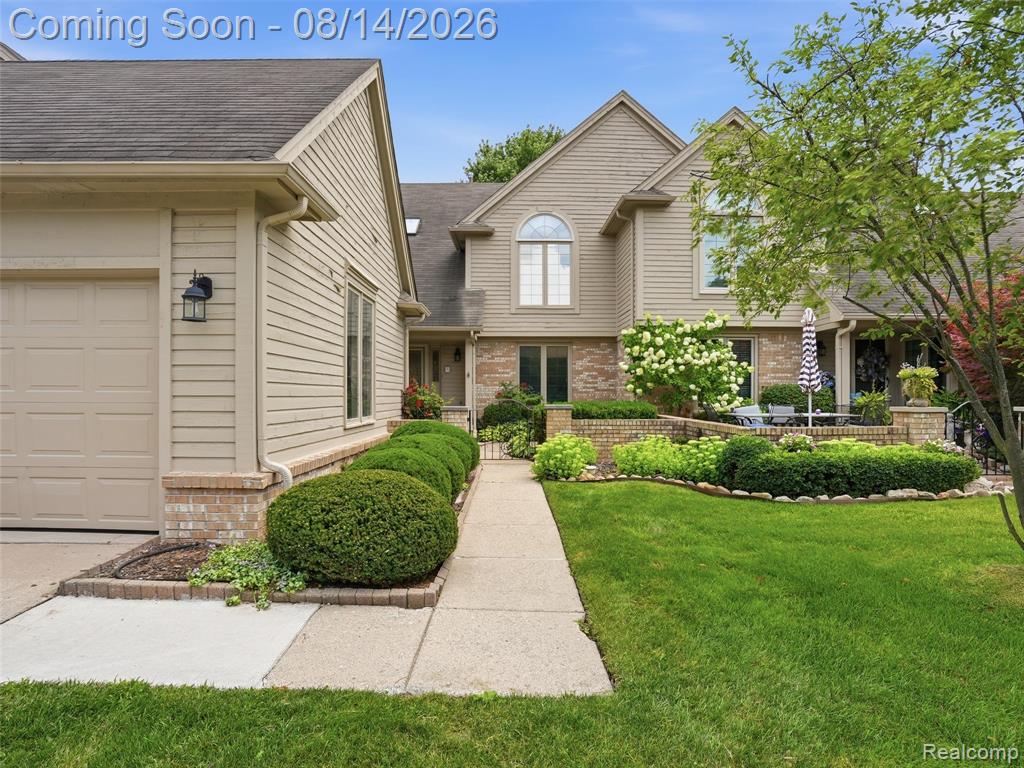 16905 Coral Lane
